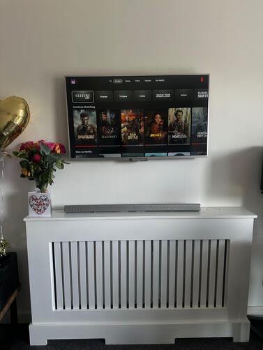 Tv wall mounting - Secure, neat installation above the radiator cover. Tv wall mounting - Secure, neat installation above the radiator cover.